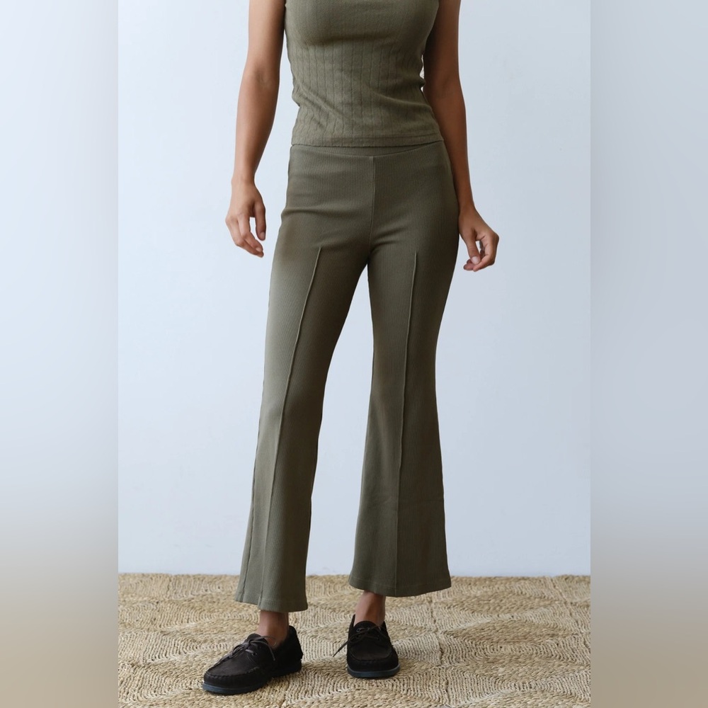 Donni Rib Kick Flare